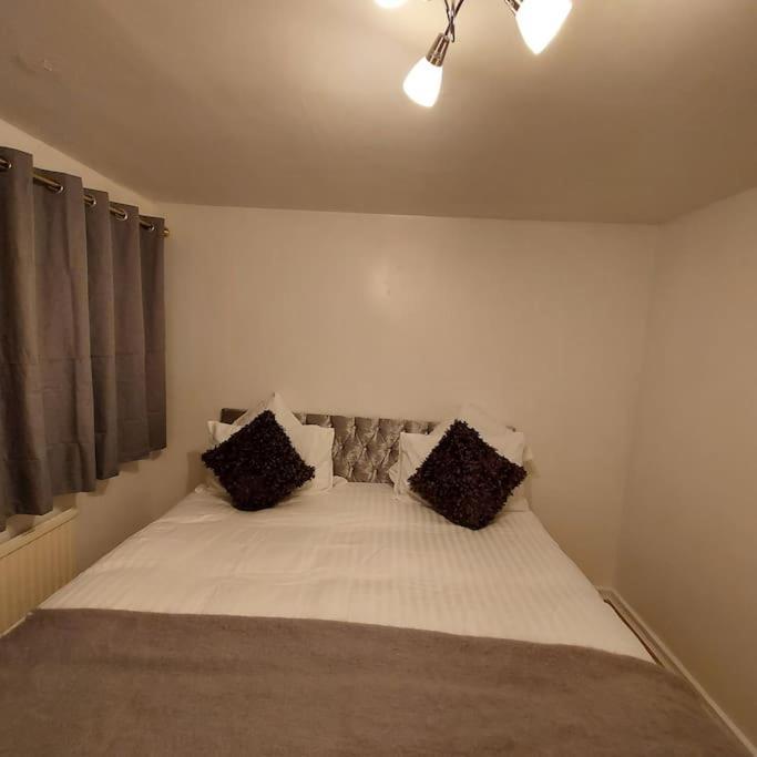 Apartmán The Rose Rotherham Exteriér fotografie
